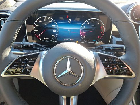 New 2026 Mercedes-Benz GLC 300 4MATIC image 13