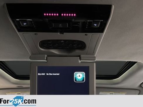 Used 2016 Chevrolet Suburban LTZ AWD/4WD image 40