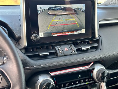 Certified 2025 Toyota RAV4 XLE Premium image 26