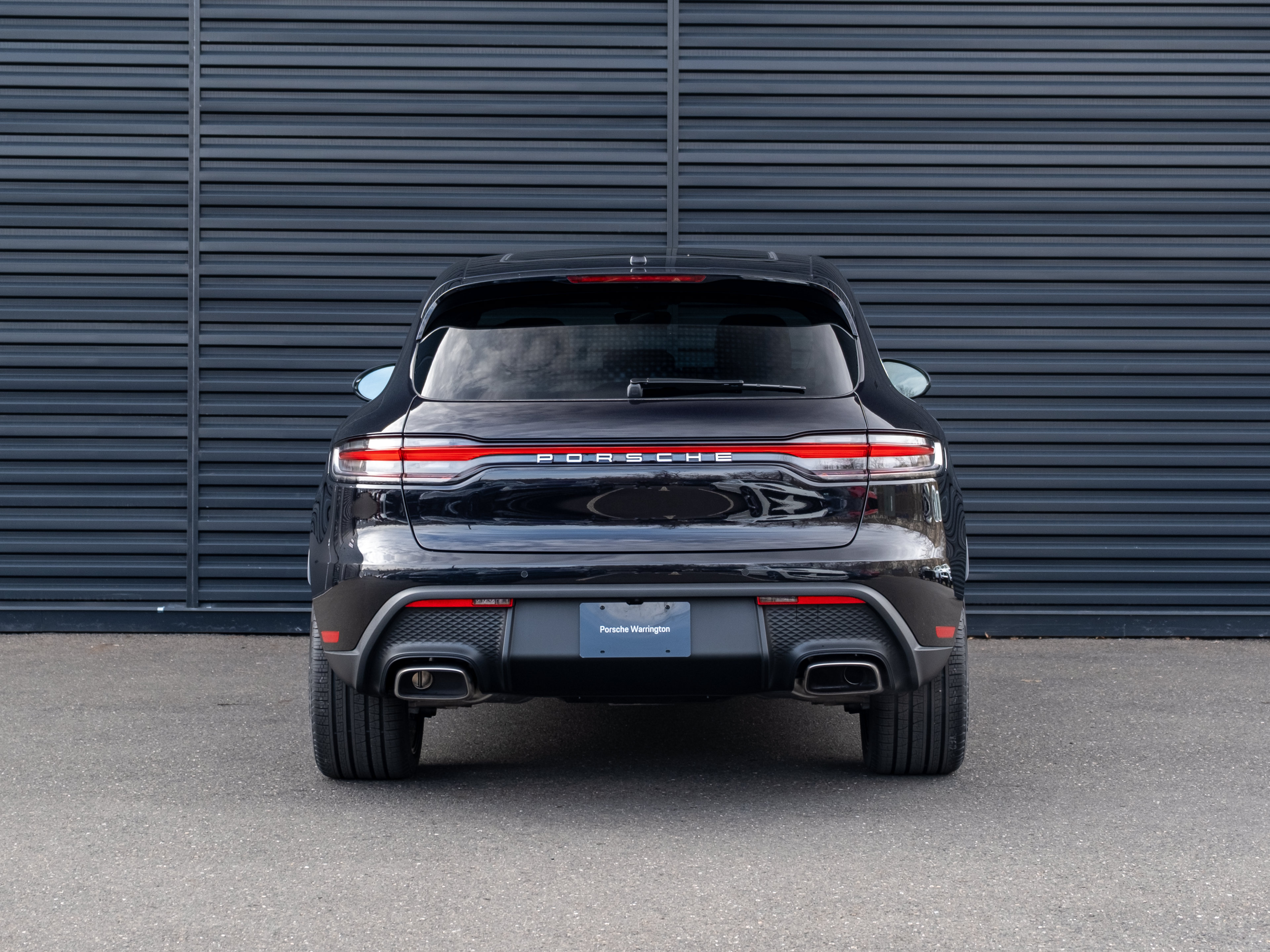 Certified 2026 Porsche Macan AWD/4WD image 7