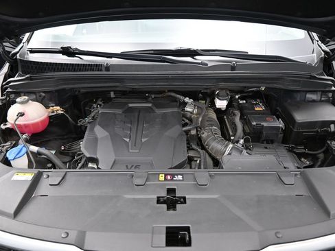 Used 2024 Kia Carnival EX FWD image 29