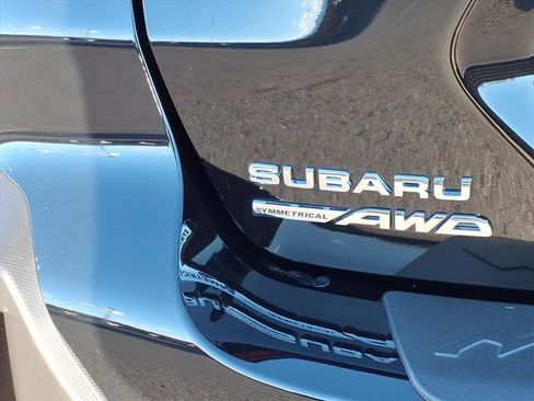 Certified 2025 Subaru Crosstrek 2.0i Premium image 13