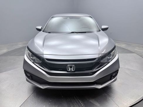 Used 2019 Honda Civic Sport image 2