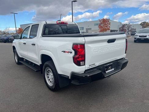 Used 2025 Chevrolet Colorado W/T image 3
