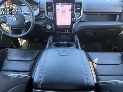 Used 2025 RAM 1500 Laramie image 10