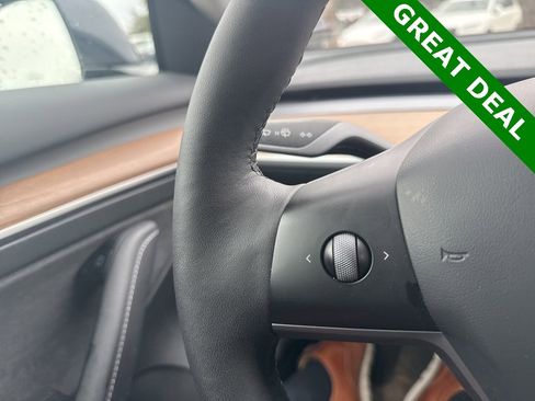 Used 2023 Tesla Model 3 Standard Range image 21