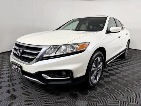 Used 2014 Honda Crosstour EX-L image 3