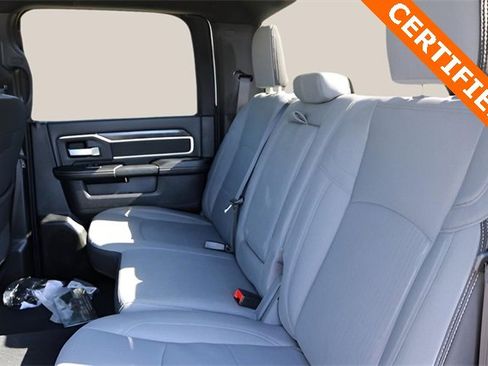 Used 2024 RAM 3500 Big Horn image 16