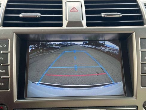 Used 2014 Lexus GX 460 w/ Premium Package AWD/4WD image 33