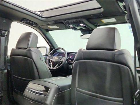 Used 2023 Cadillac Escalade Premium Luxury w/ Performance Package image 27