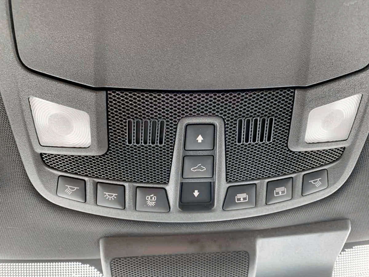 Used 2019 Ford F150 Lariat w/ Equipment Group 502A Luxury AWD/4WD image 37