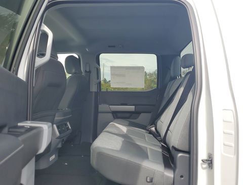 New 2026 Ford F250 XLT w/ FX4 Off-Road Package image 11
