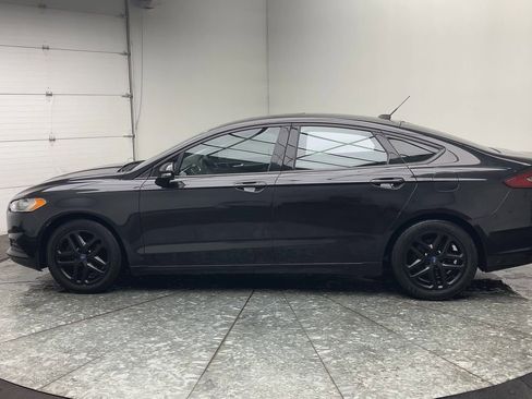 Used 2013 Ford Fusion SE image 31