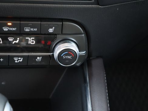 Certified 2025 MAZDA CX-5 Signature image 28