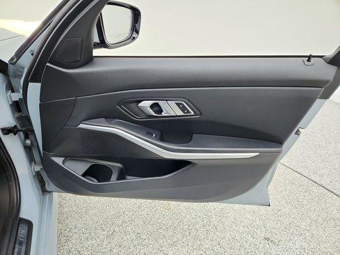 Used 2023 BMW 330e w/ M Sport Package RWD image 31