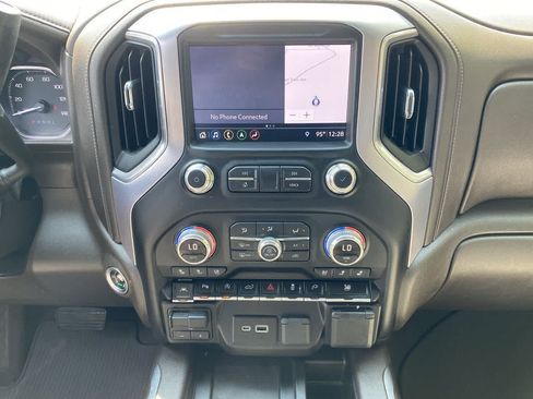 Used 2019 GMC Sierra 1500 SLT w/ SLT Premium Plus Package AWD/4WD image 23