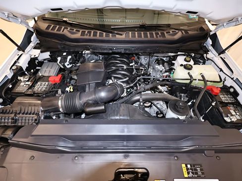 Certified 2025 Ford F350 Lariat w/ Lariat Ultimate Package image 48