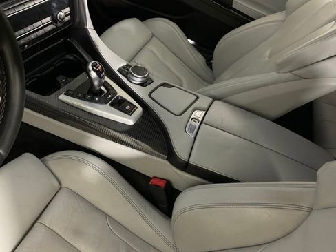 Used 2017 BMW M6 Coupe RWD image 16