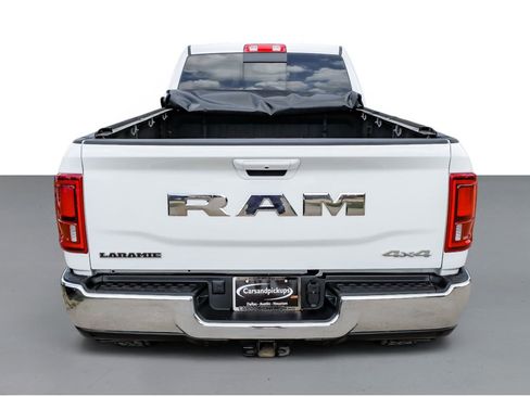 Used 2025 RAM 3500 Laramie AWD/4WD image 59