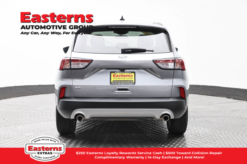 Used 2022 Ford Escape SE FWD image 7