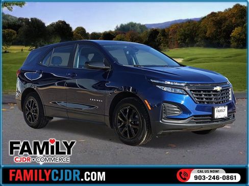 Used 2022 Chevrolet Equinox LS image 1