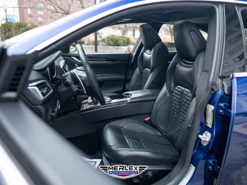 Used 2019 Maserati Ghibli S GranSport image 15