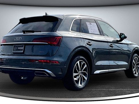 Used 2022 Audi Q5 2.0T Prestige w/ Prestige Package AWD/4WD image 7