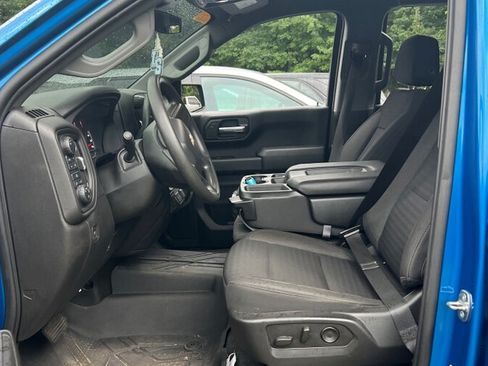 Used 2022 Chevrolet Silverado 1500 Custom AWD/4WD image 7