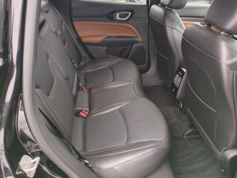 Certified 2024 Jeep Compass Limited w/ Elite Group image 20