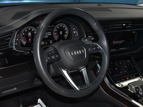 Used 2023 Audi Q7 3.0T Prestige AWD/4WD image 2