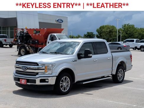 Used 2019 Ford F150 Lariat w/ Trailer Tow Package RWD image 3