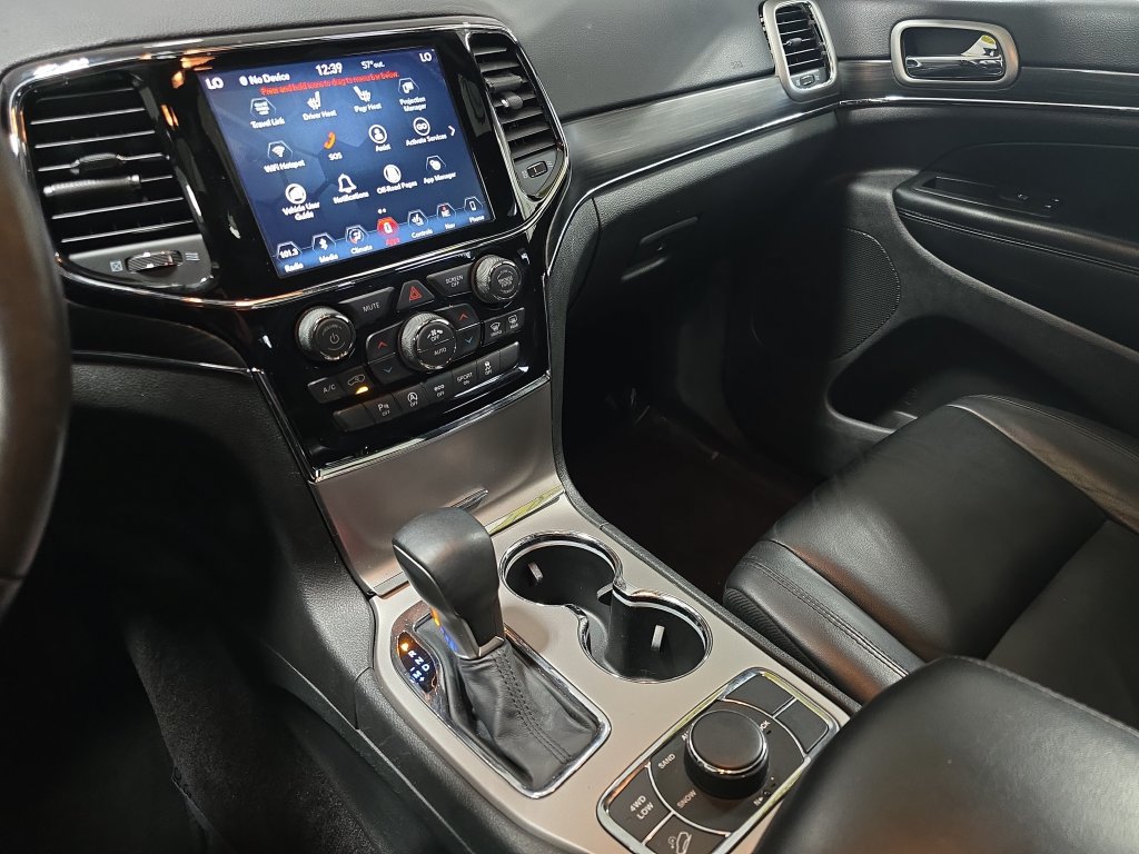 Used 2019 Jeep Grand Cherokee Limited AWD/4WD image 23