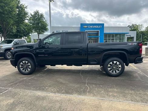 New 2026 Chevrolet Silverado 2500 Custom w/ Custom Value Package AWD/4WD image 5