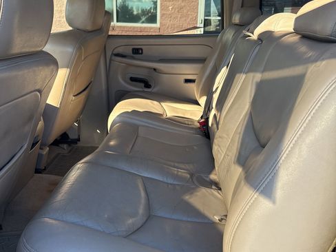 Used 2004 Chevrolet Silverado 3500 LT w/ Heavy-Duty Power Package image 10