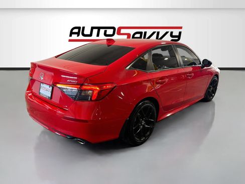 Used 2024 Honda Civic Sport image 7