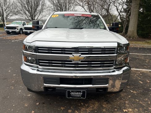 Used 2016 Chevrolet Silverado 2500 W/T w/ WT Convenience Package image 3
