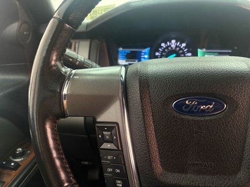 Used 2016 Ford Expedition Platinum image 15