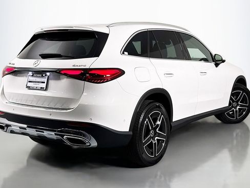 New 2026 Mercedes-Benz GLC 300 4MATIC image 11