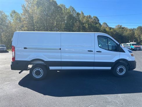 New 2026 Ford Transit 250 Low Roof image 4