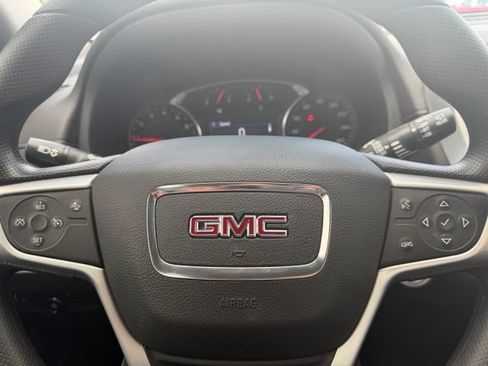 Used 2023 GMC Terrain SLE w/ Driver Convenience Package FWD image 10
