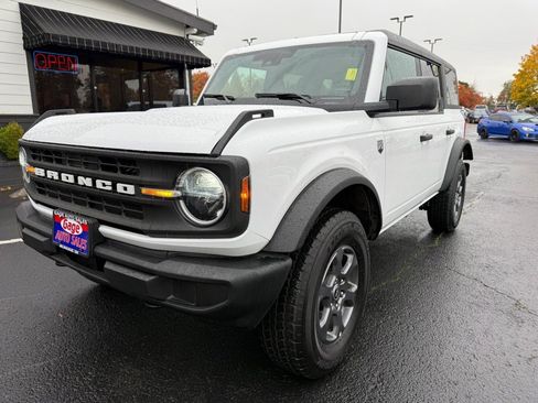Used 2025 Ford Bronco Big Bend image 11