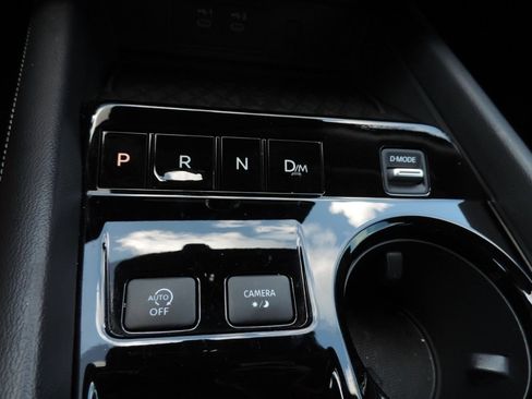 Used 2025 Nissan Murano SV AWD/4WD image 24