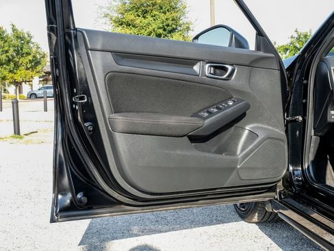 Used 2023 Honda Civic Sport image 42