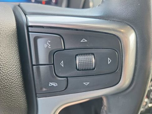 Used 2023 Chevrolet Tahoe Z71 w/ Luxury Package AWD/4WD image 23