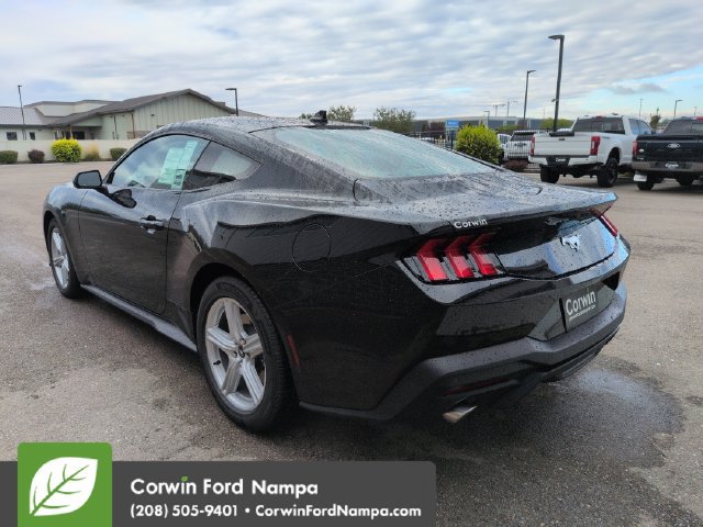 New 2026 Ford Mustang Coupe RWD image 5
