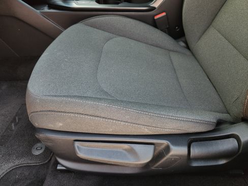 Used 2025 Kia K4 FWD image 25