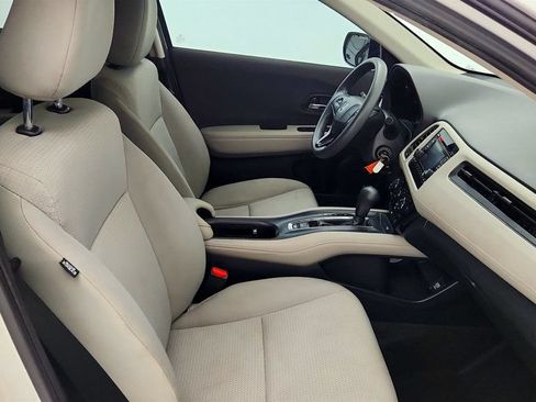 Used 2021 Honda HR-V LX image 23