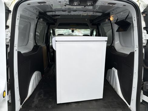 Used 2016 Ford Transit Connect XL FWD image 4