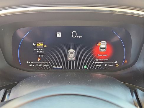 Certified 2025 Acura MDX Technology Package image 24