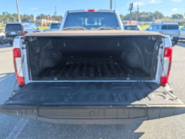 Used 2017 Ford F350 Platinum w/ Platinum Ultimate Package AWD/4WD image 13